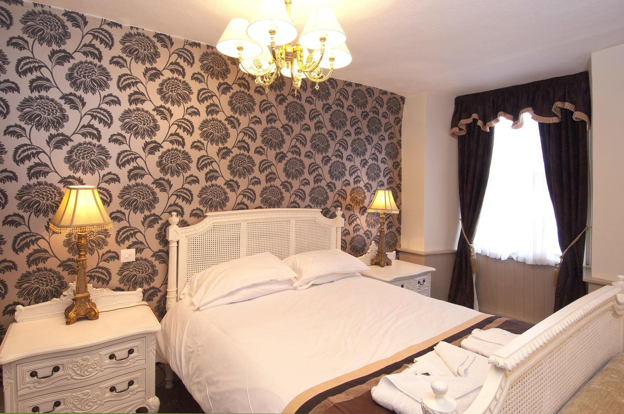 The Old Crown Coaching Inn Swindon Luaran gambar