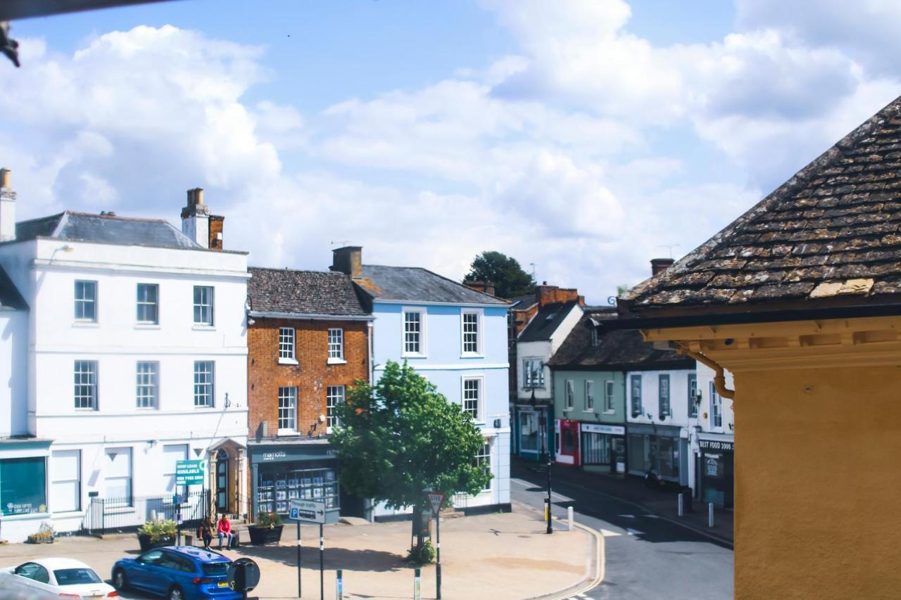 The Old Crown Coaching Inn Swindon Luaran gambar